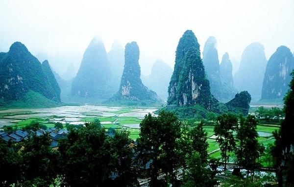 摆动小圆球