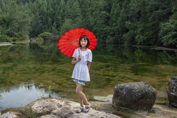 可爱的小孔雀救援