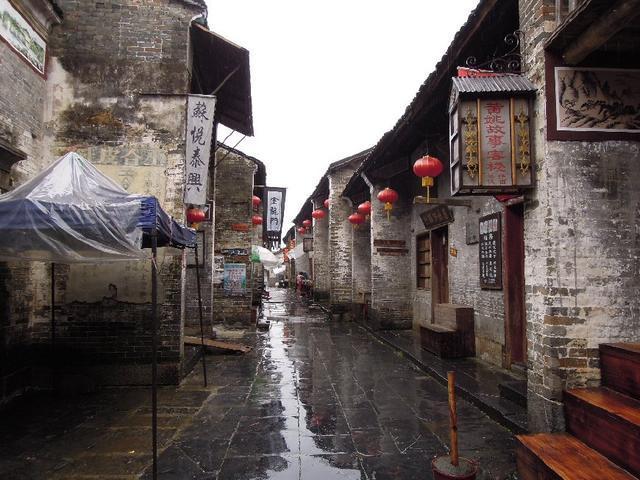 逃出美丽度假胜地